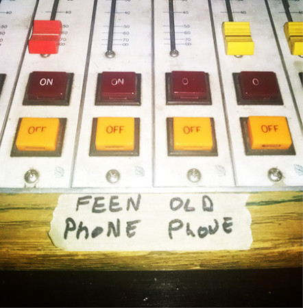 FeenPhone-OldPhone1